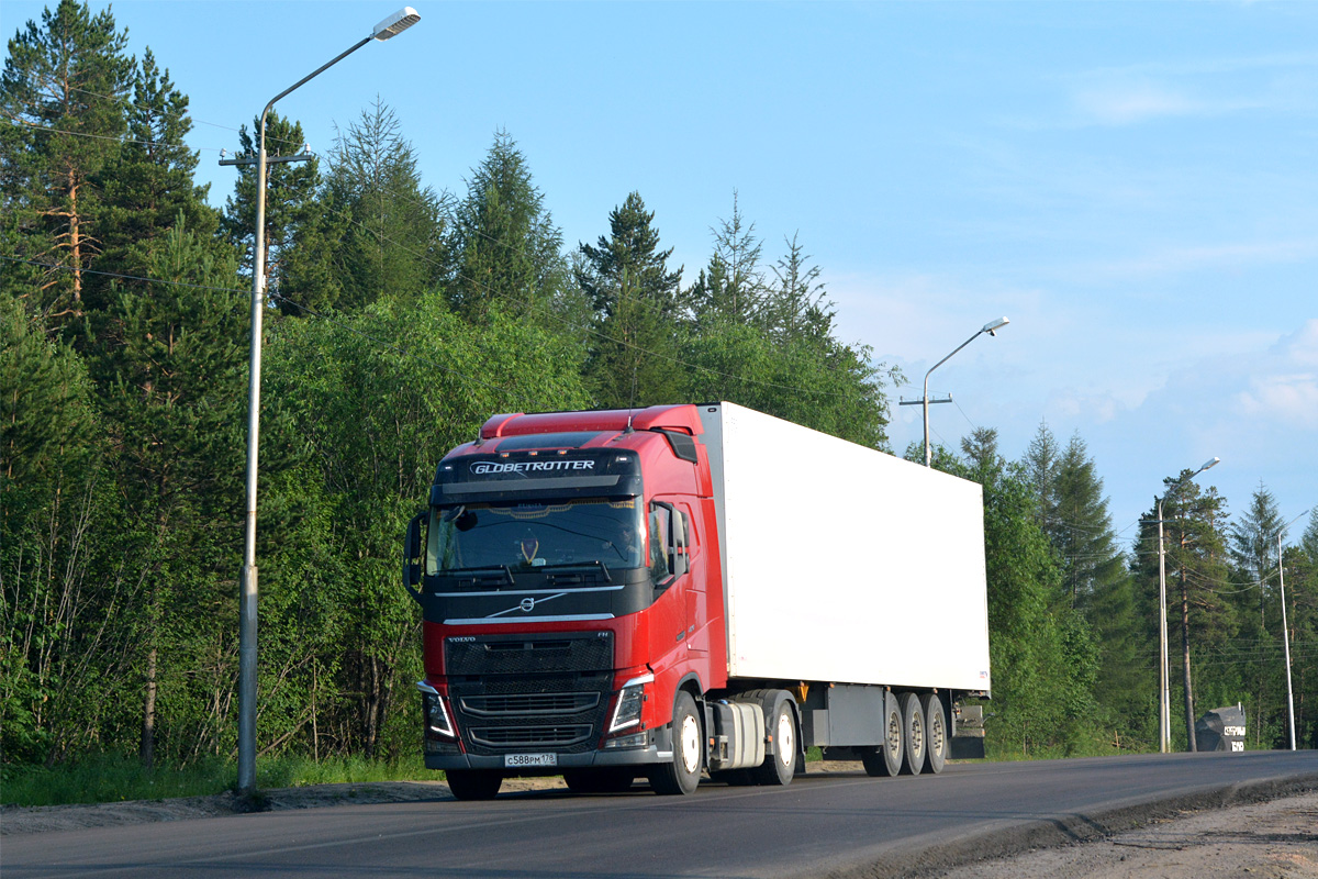 Санкт-Петербург, № С 588 РМ 178 — Volvo ('2012) FH-Series