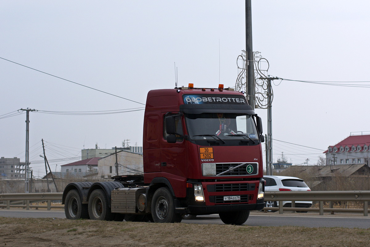 Саха (Якутия), № У 184 ЕО 14 — Volvo ('2002) FH12.440