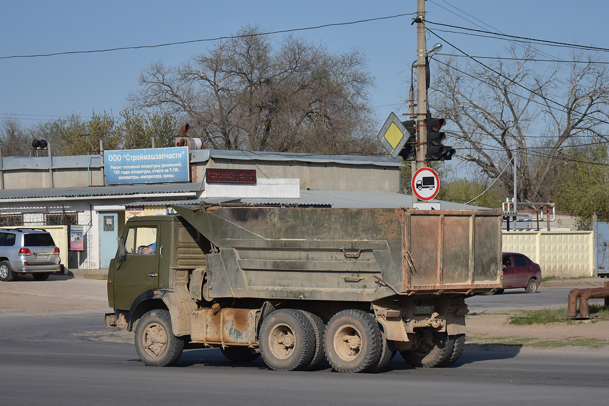 Волгоградская область, № У 555 ХК 34 — КамАЗ-5511