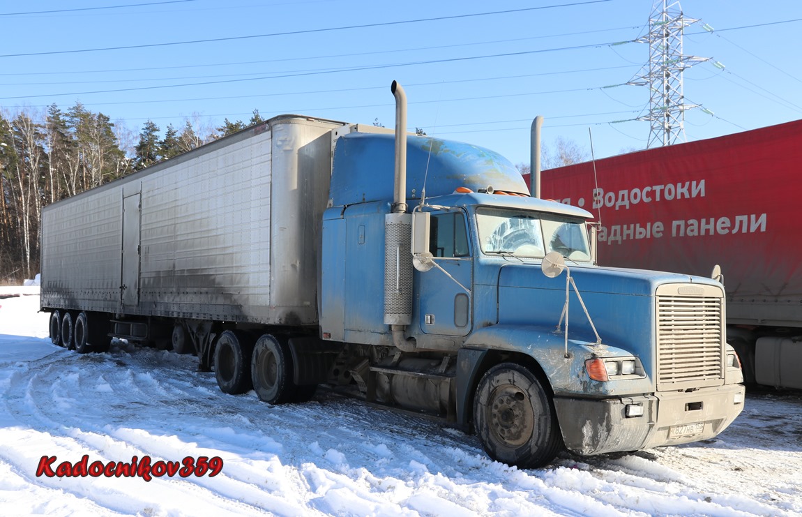 Нижегородская область, № К 827 НВ 152 — Freightliner FLD 120