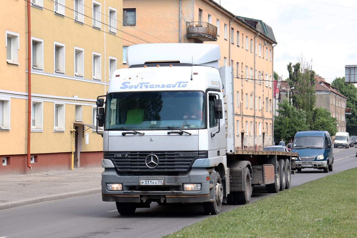 Калининградская область, № Р 331 КХ 39 — Mercedes-Benz Actros ('1997) 1840