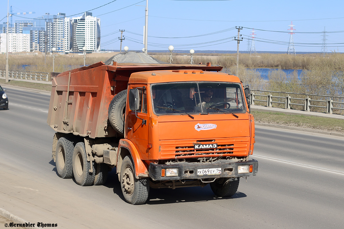 Саха (Якутия), № Х 069 ЕУ 14 — КамАЗ-65115-13 [65115N]