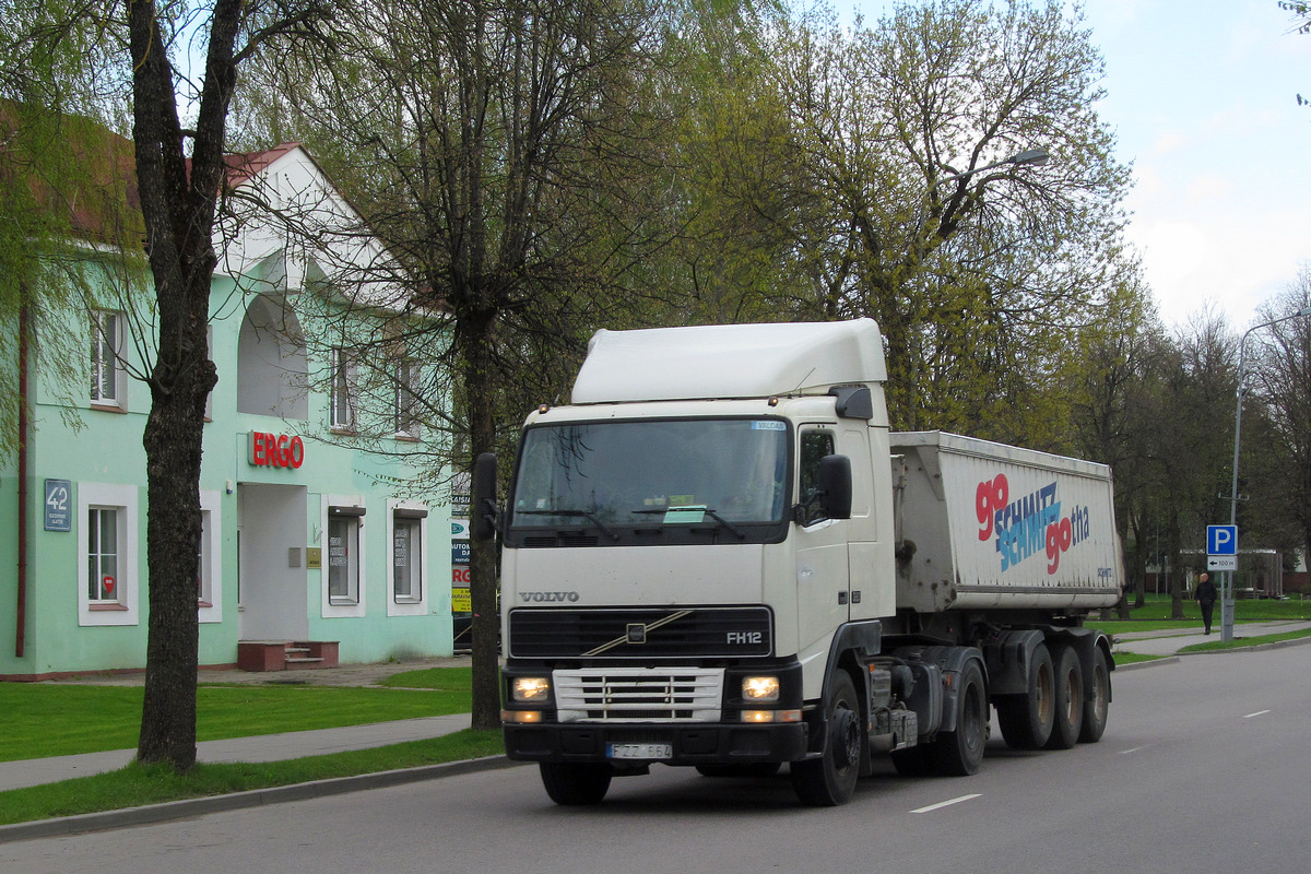 Литва, № FZZ 664 — Volvo ('1993) FH12.380