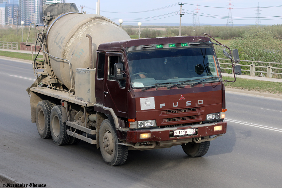 Саха (Якутия), № У 111 КР 14 — Mitsubishi Fuso The Great