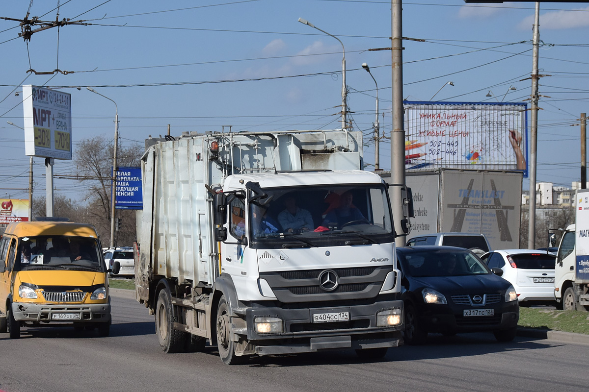 Волгоградская область, № В 404 СС 134 — Mercedes-Benz Axor (общ.м)