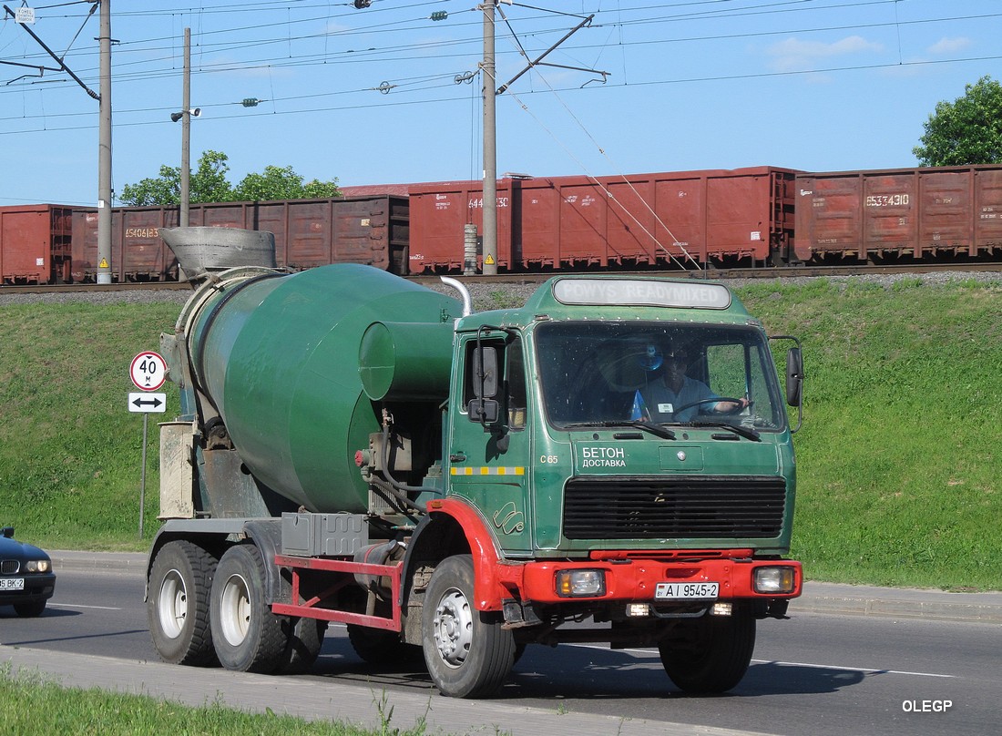 Витебская область, № АІ 9545-2 — Mercedes-Benz NG (общ. мод.)