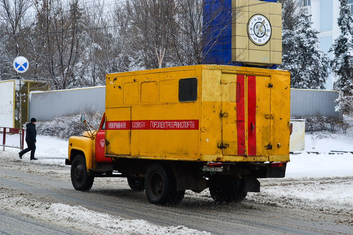 Волгоградская область, № 381 — ГАЗ-53-12