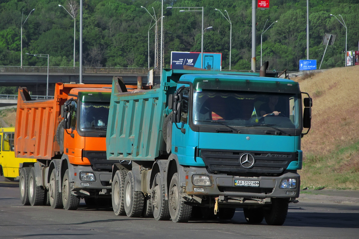 Киев, № АА 3122 НМ — Mercedes-Benz Actros ('2003)