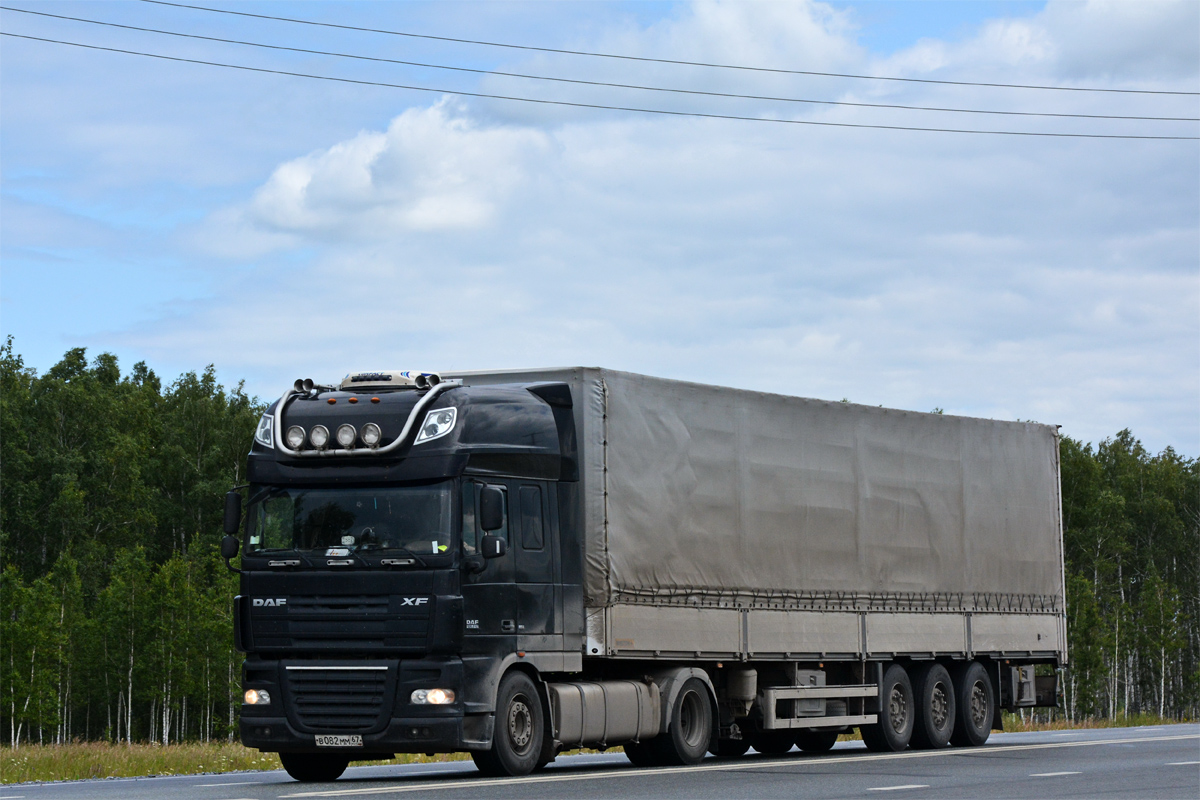 Смоленская область, № В 082 ММ 67 — DAF XF105 FT