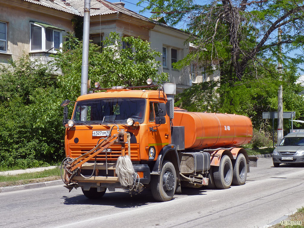 Севастополь, № А 527 ОМ 92 — КамАЗ-65115 (общая модель)