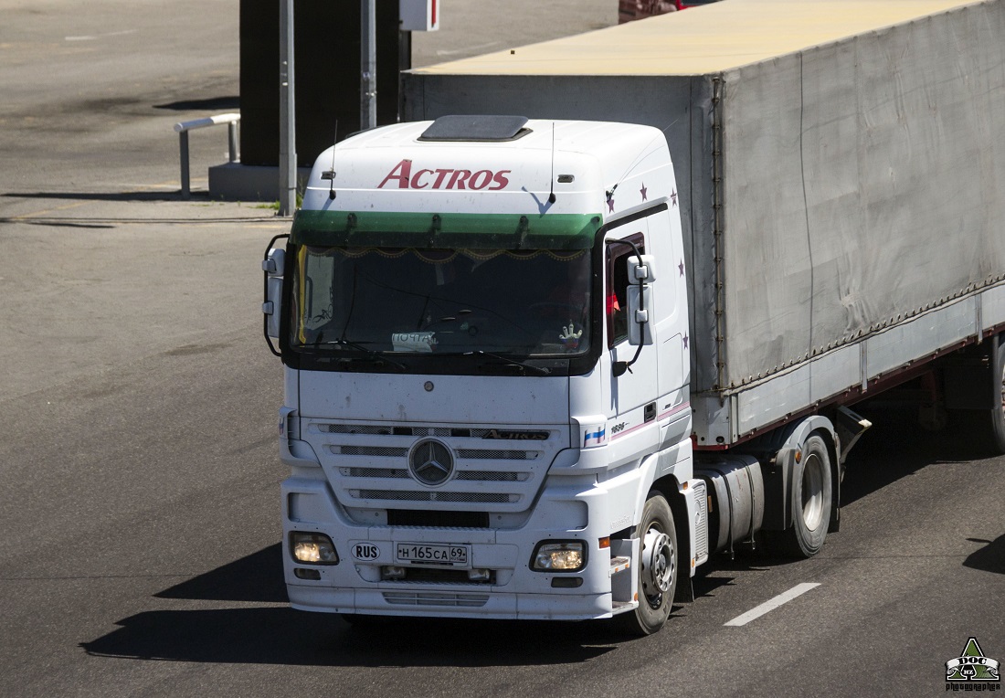 Тверская область, № Н 165 СА 69 — Mercedes-Benz Actros ('2009) 1836