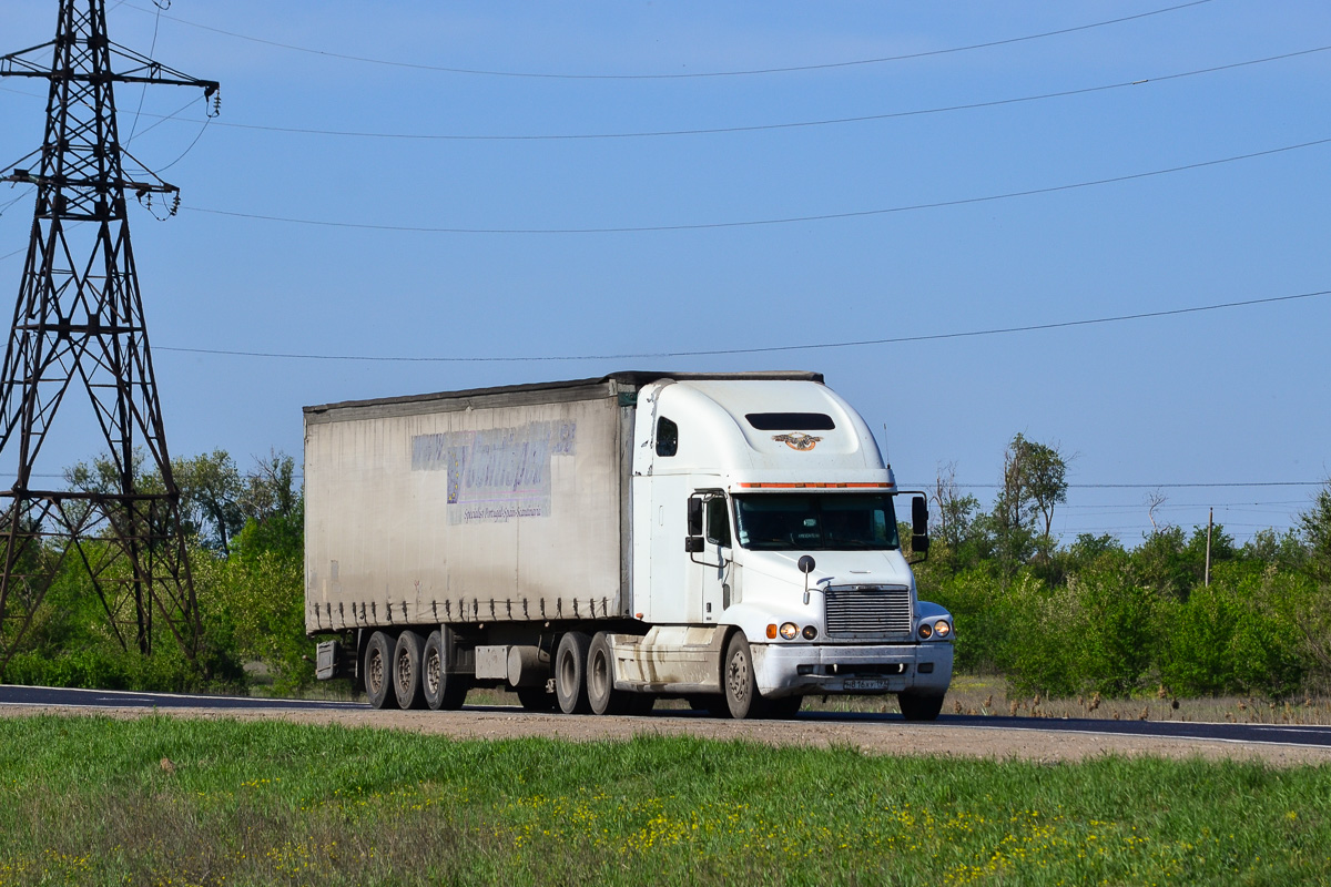 Москва, № Н 816 ХУ 197 — Freightliner Century Class