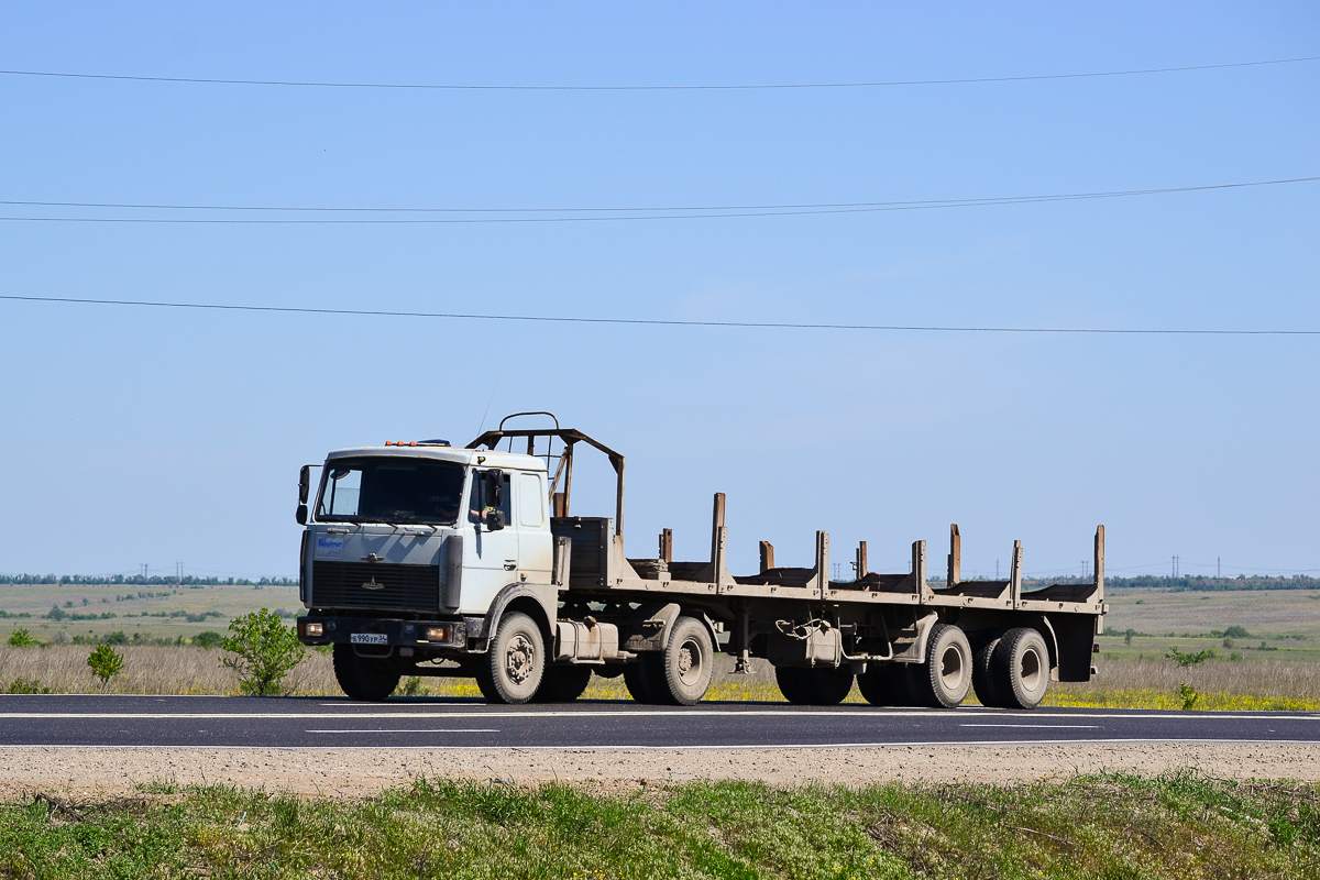 Волгоградская область, № Е 990 УР 34 — МАЗ-54329