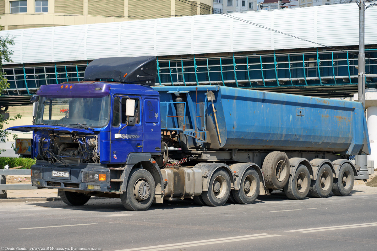 Москва, № Х 422 СС 197 — Тонар-6428