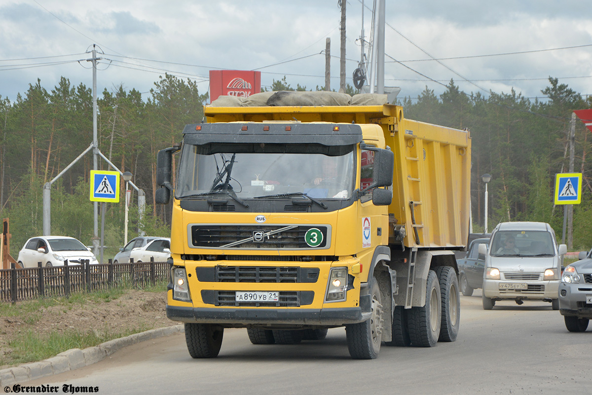 Чувашия, № А 890 УВ 21 — Volvo ('2002) FM12.440