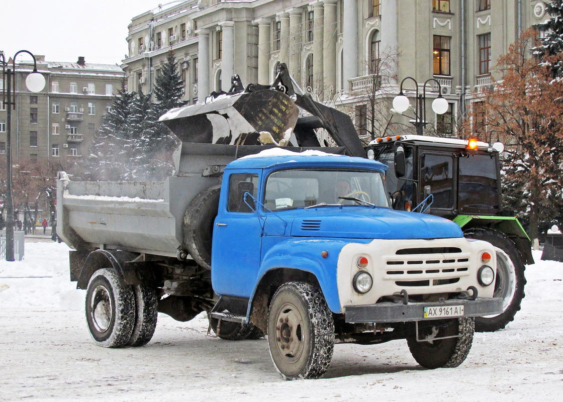 Харьковская область, № АХ 9161 АІ — ЗИЛ-495710