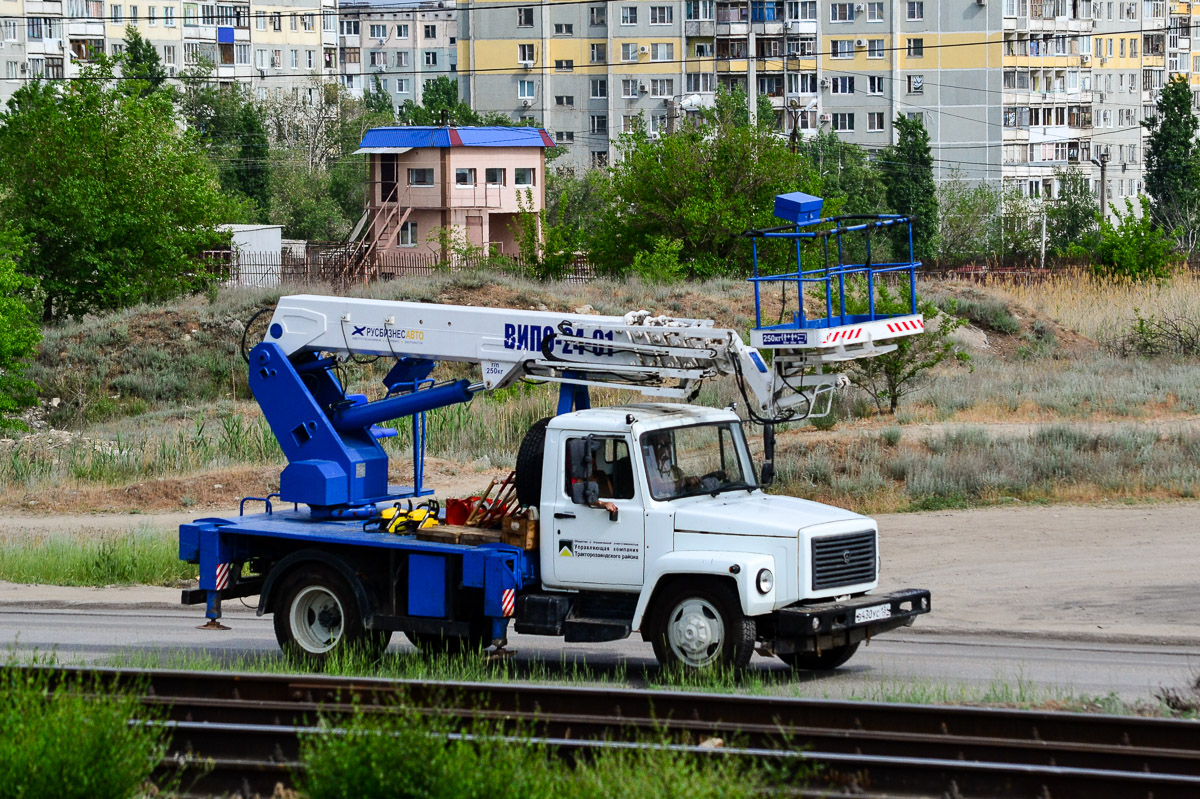 Волгоградская область, № В 430 УС 134 — ГАЗ-3309