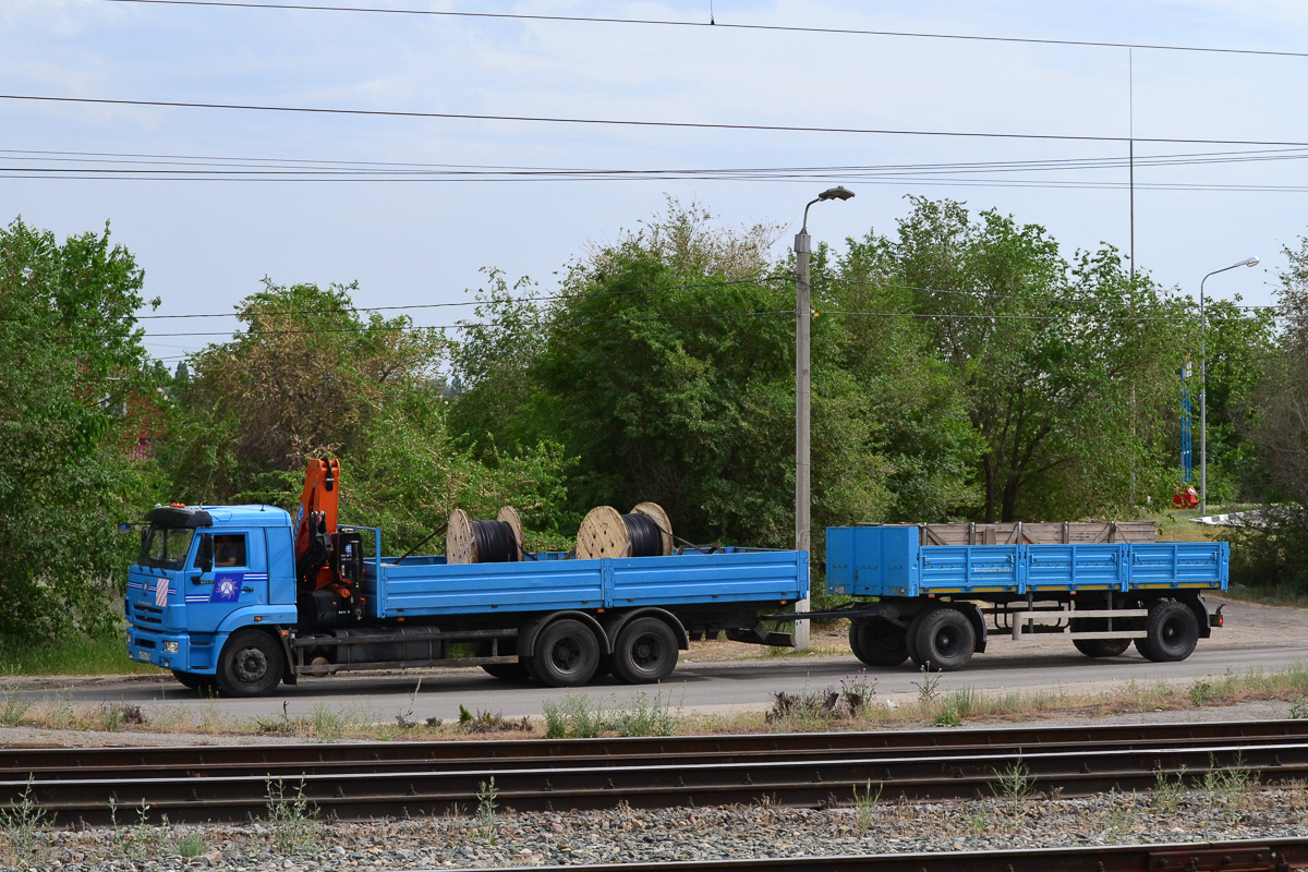 Волгоградская область, № А 313 СА 134 — КамАЗ-65117-A4