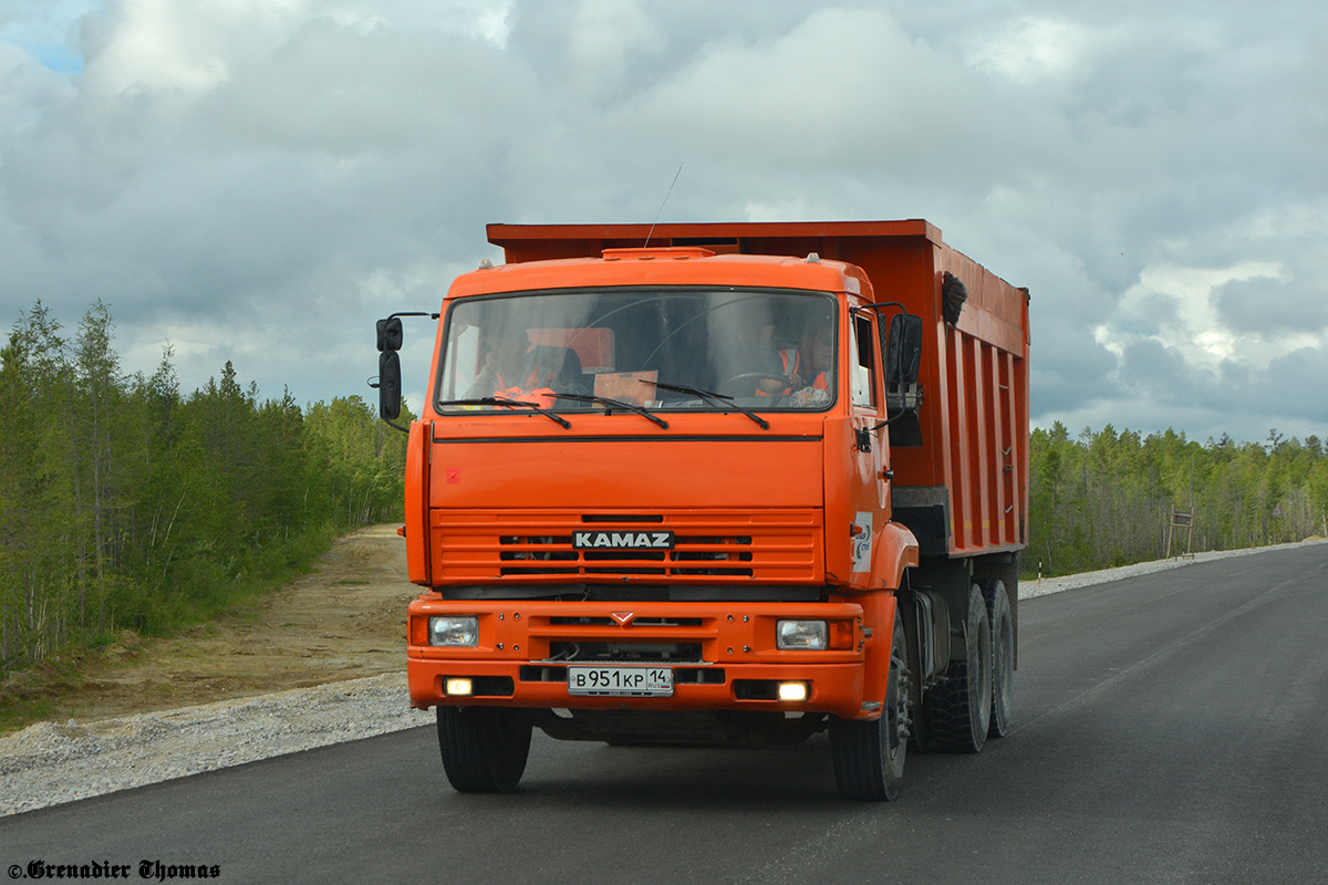 Саха (Якутия), № В 951 КР 14 — КамАЗ-6520 [652000]