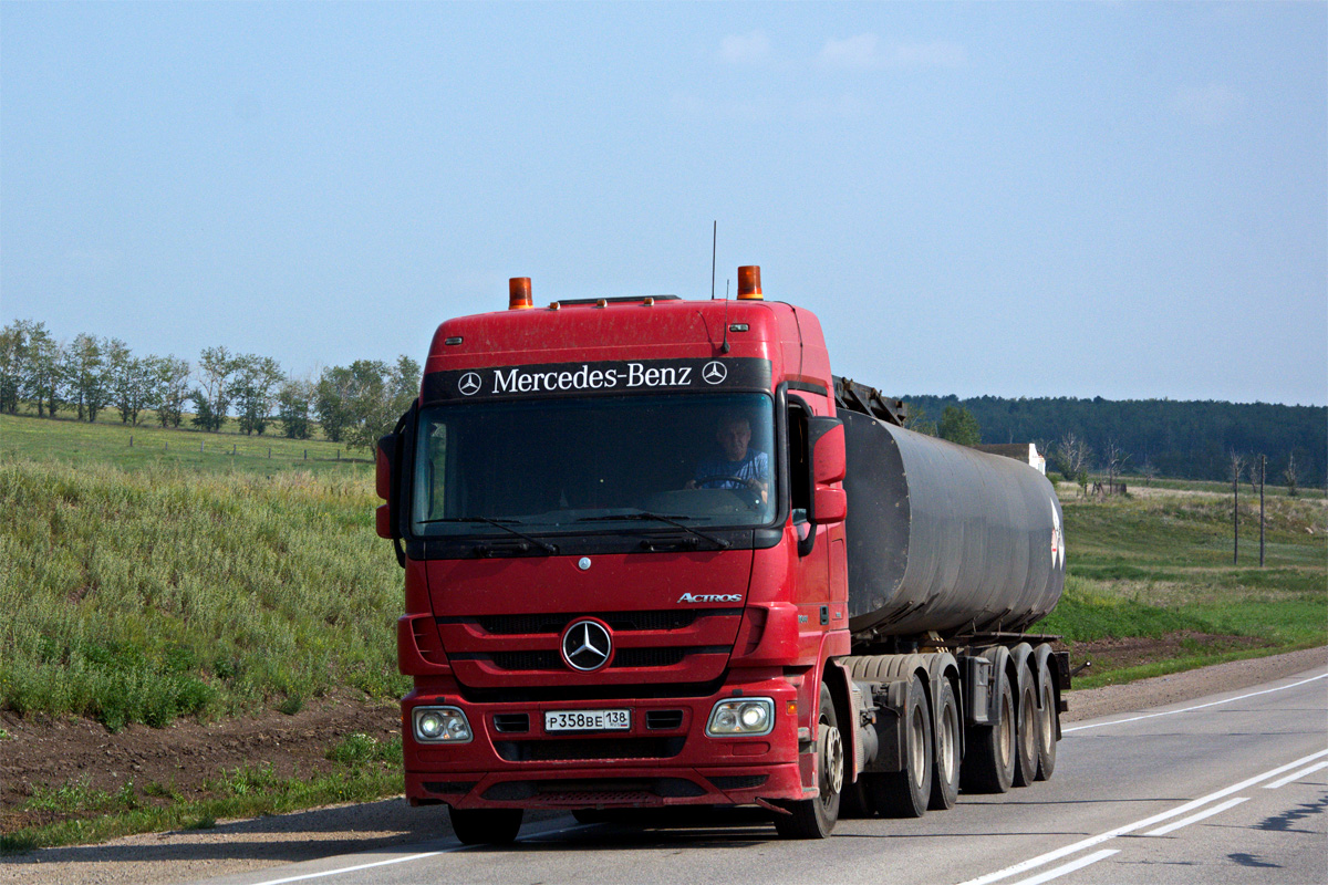 Иркутская область, № Р 358 ВЕ 138 — Mercedes-Benz Actros ('2009)