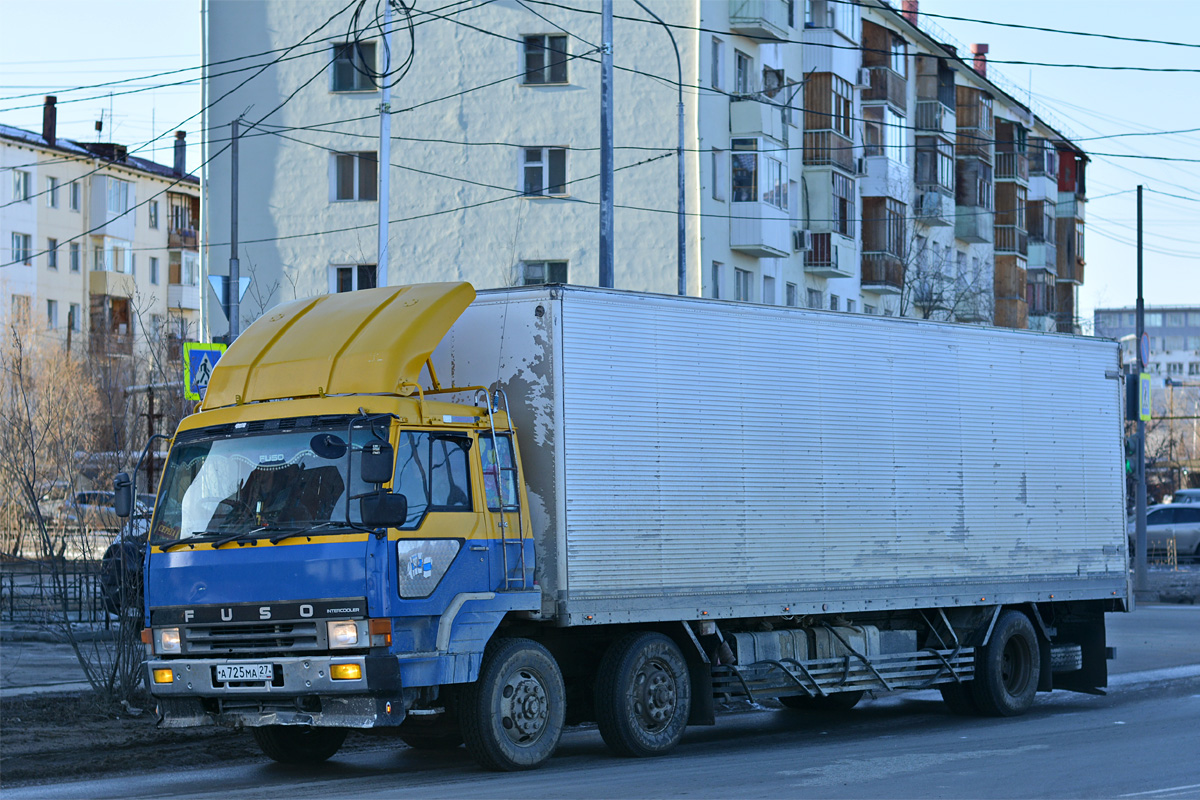 Хабаровский край, № А 725 МА 27 — Mitsubishi Fuso The Great