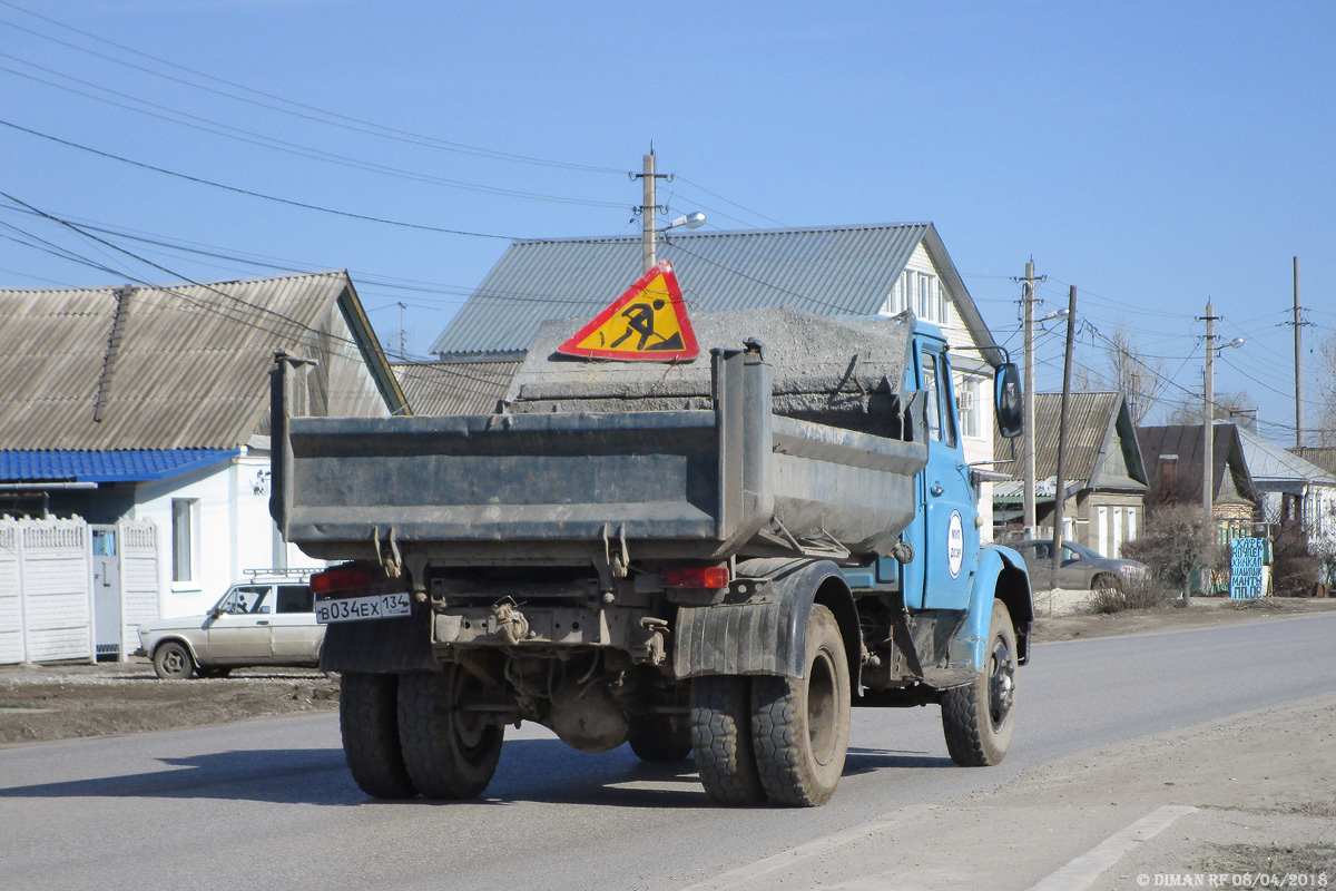 Волгоградская область, № В 034 ЕХ 134 — ЗИЛ-494560