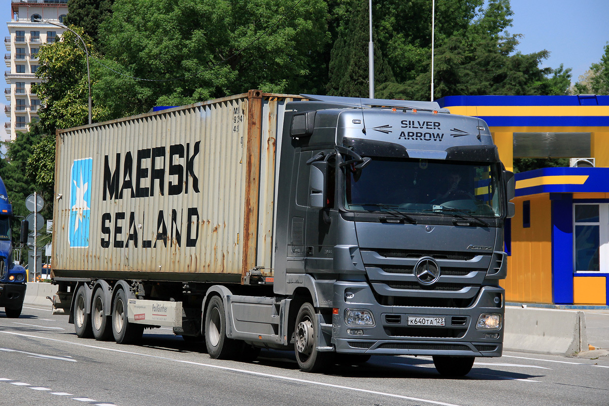 Краснодарский край, № К 640 ТА 123 — Mercedes-Benz Actros ('2009) 1844