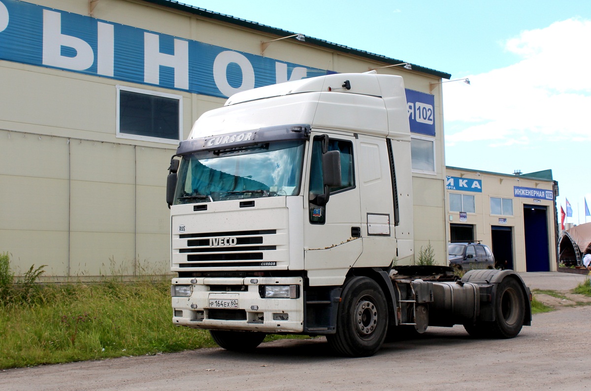 Псковская область, № Р 164 ЕХ 60 — IVECO EuroStar