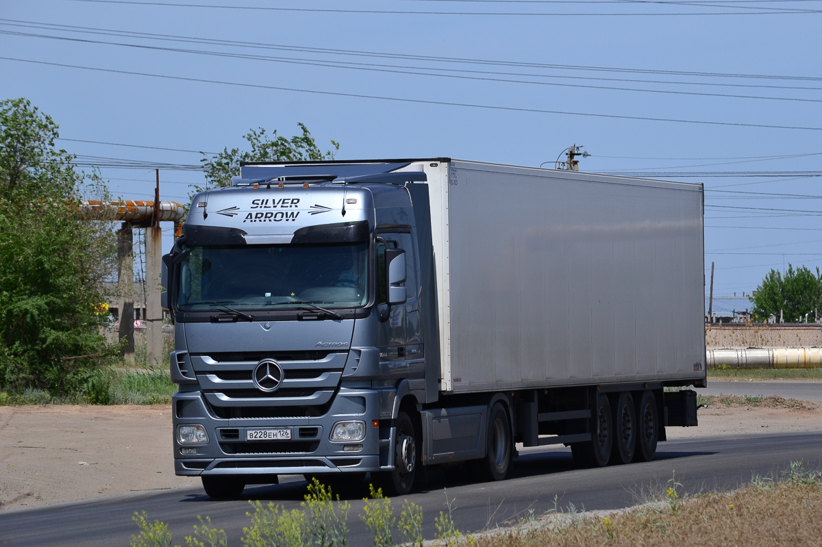 Ставропольский край, № В 228 ЕН 126 — Mercedes-Benz Actros ('2009) 1844