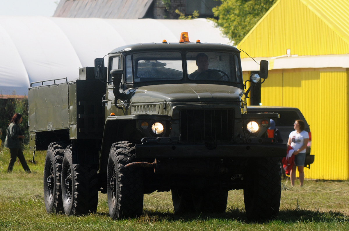 Омская область, № У 381 КК 55 — Урал-375Е