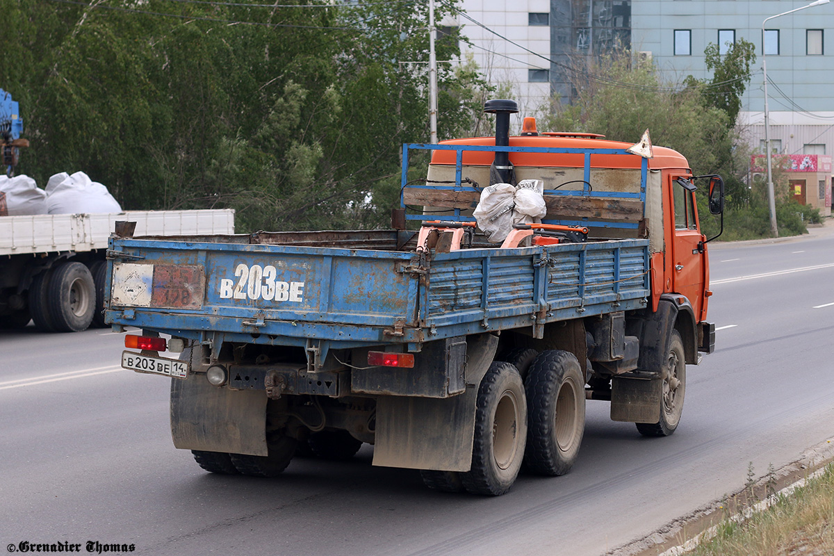 Саха (Якутия), № В 203 ВЕ 14 — КамАЗ-5320