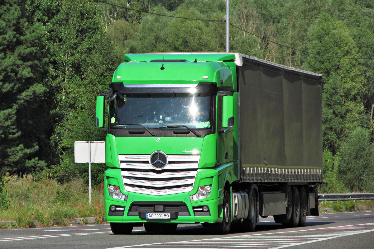 Закарпатская область, № АО 1001 ВО — Mercedes-Benz Actros ('2011)