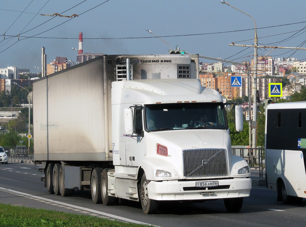 Ингушетия, № Т 856 АМ 06 — Volvo VNL610