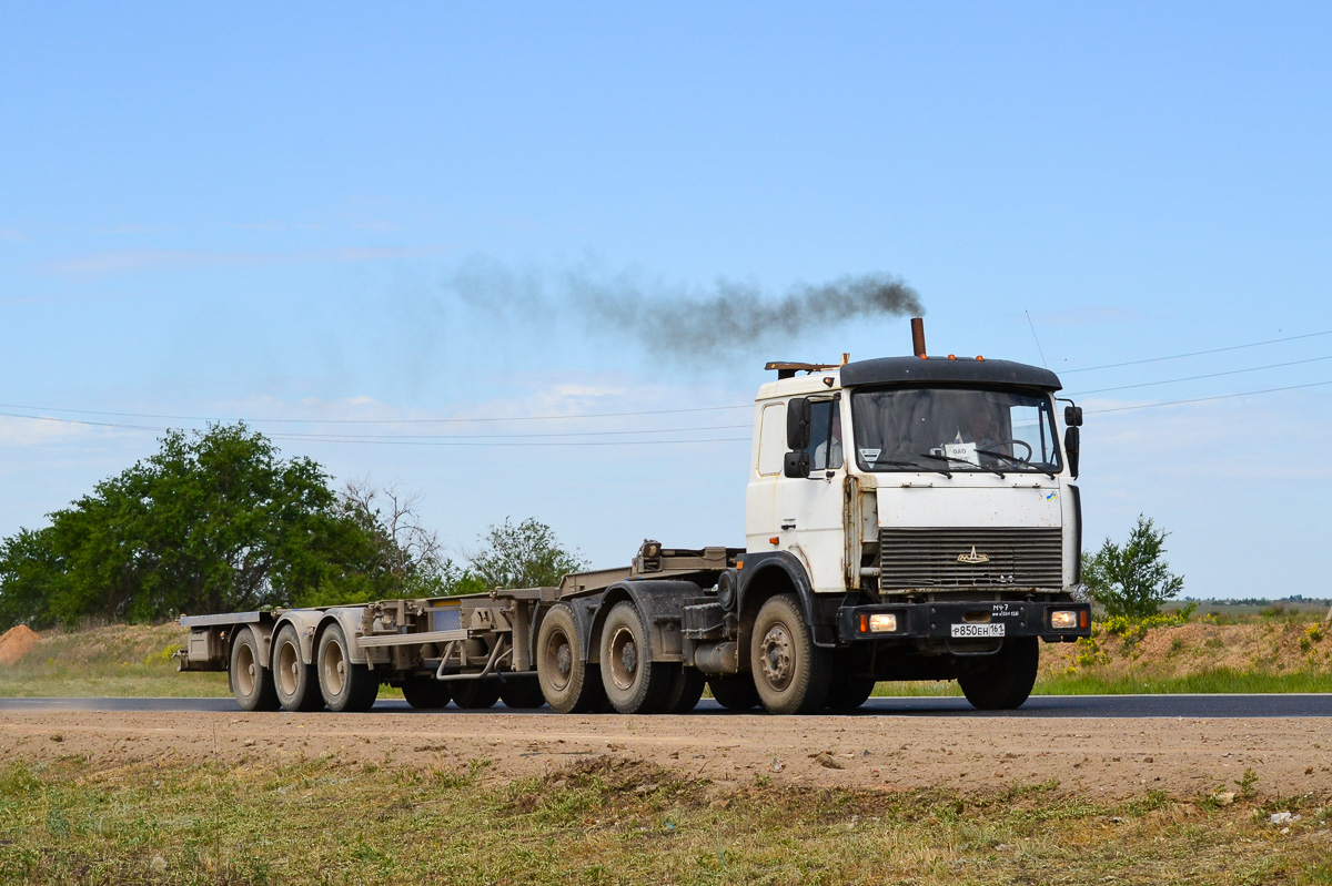 Волгоградская область, № Р 850 ЕН 161 — МАЗ-6422A8