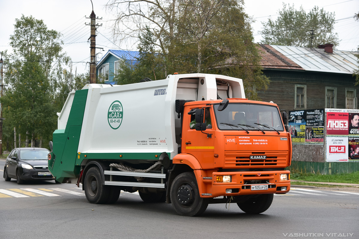 Архангельская область, № М 105 ОР 29 — КамАЗ-53605-D3