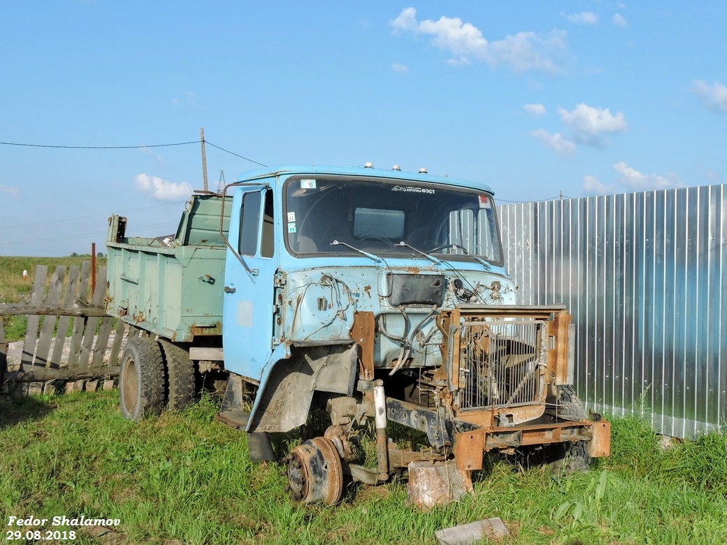 Тюменская область, № Х 196 АО 72 — ЗИЛ-494560