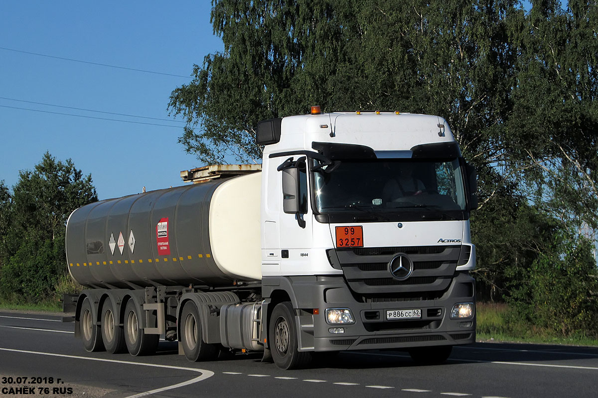 Рязанская область, № Р 886 СС 62 — Mercedes-Benz Actros ('2009) 1844