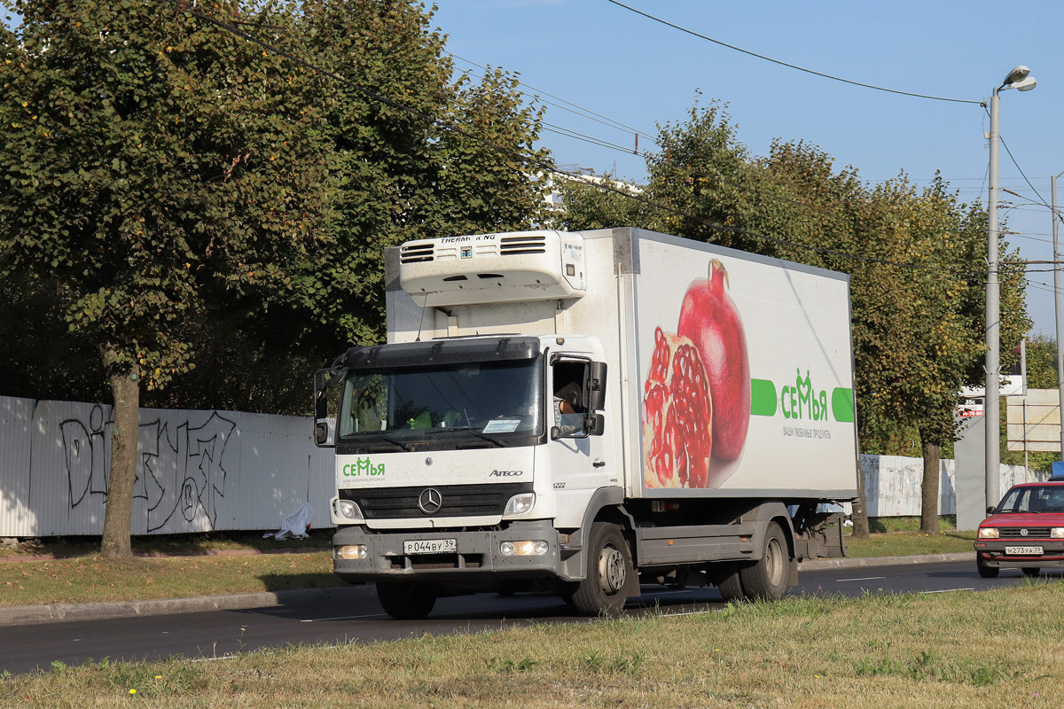 Калининградская область, № Р 044 ВУ 39 — Mercedes-Benz Atego 1222