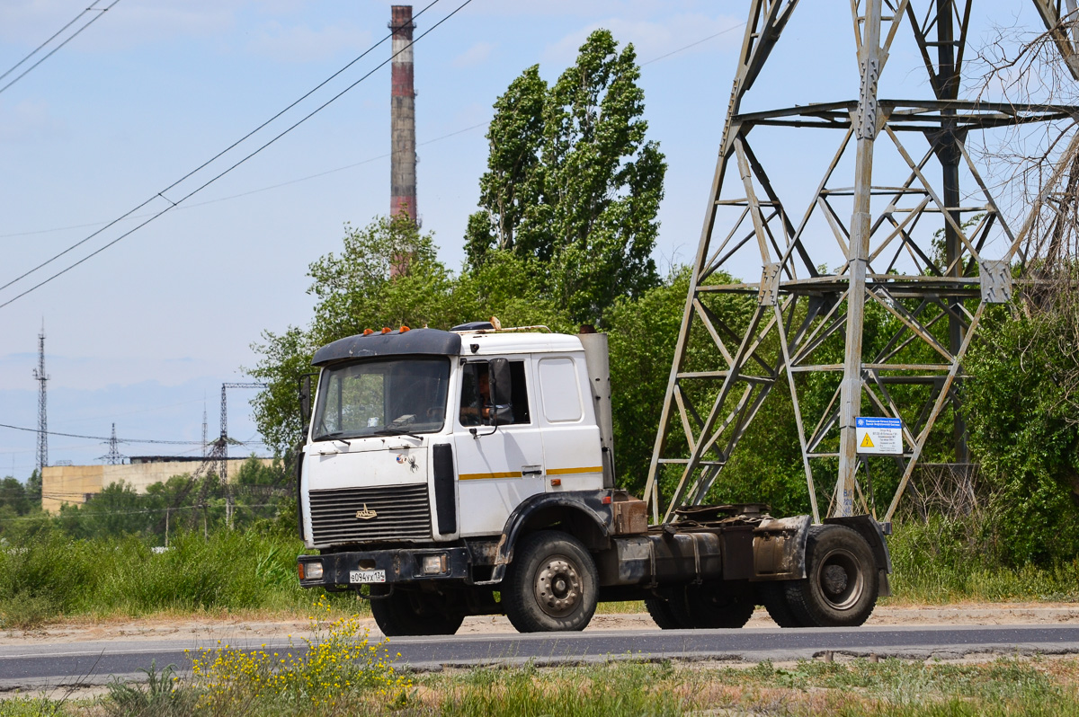 Волгоградская область, № В 094 УХ 134 — МАЗ-543203