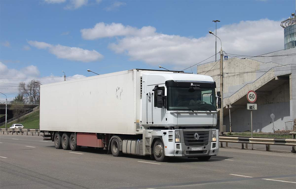 Новосибирская область, № С 715 УК 154 — Renault Magnum ('2008)