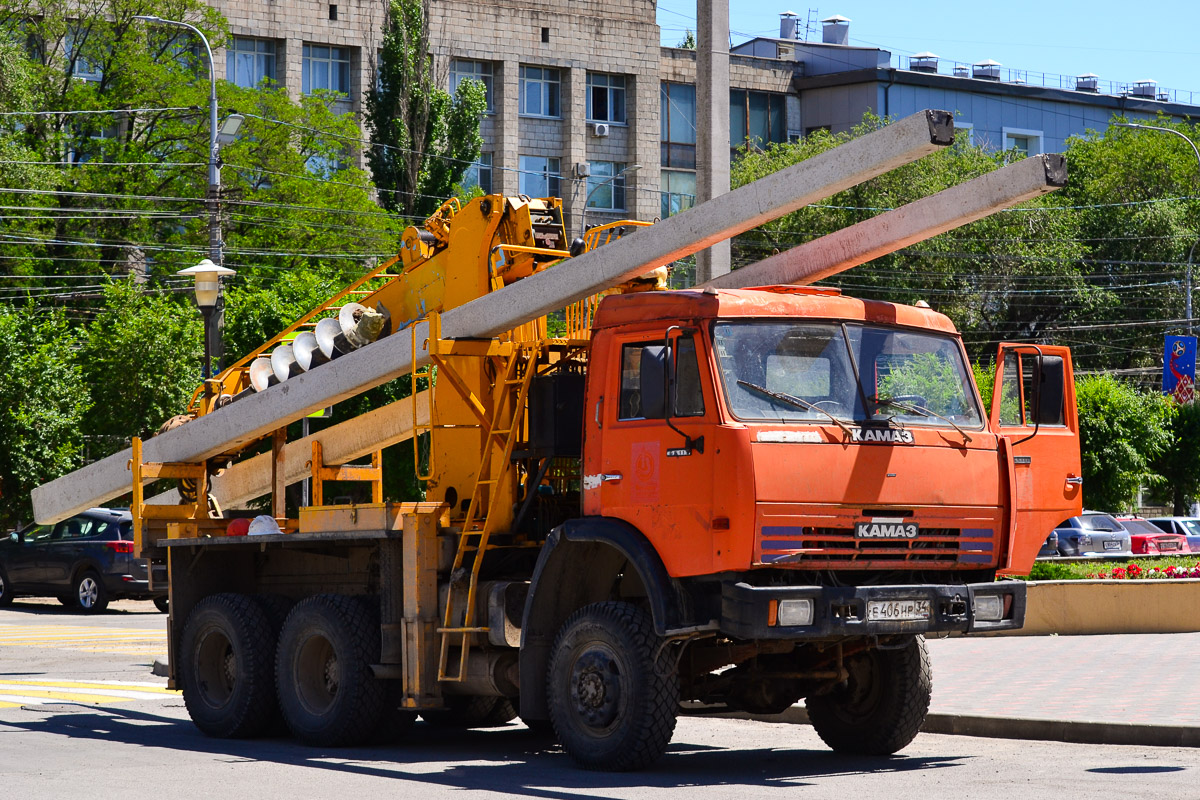 Волгоградская область, № Е 406 НР 34 — КамАЗ-65111-01 [65111A]