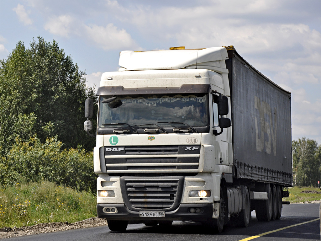 Московская область, № О 124 ВС 50 — DAF XF105 FT