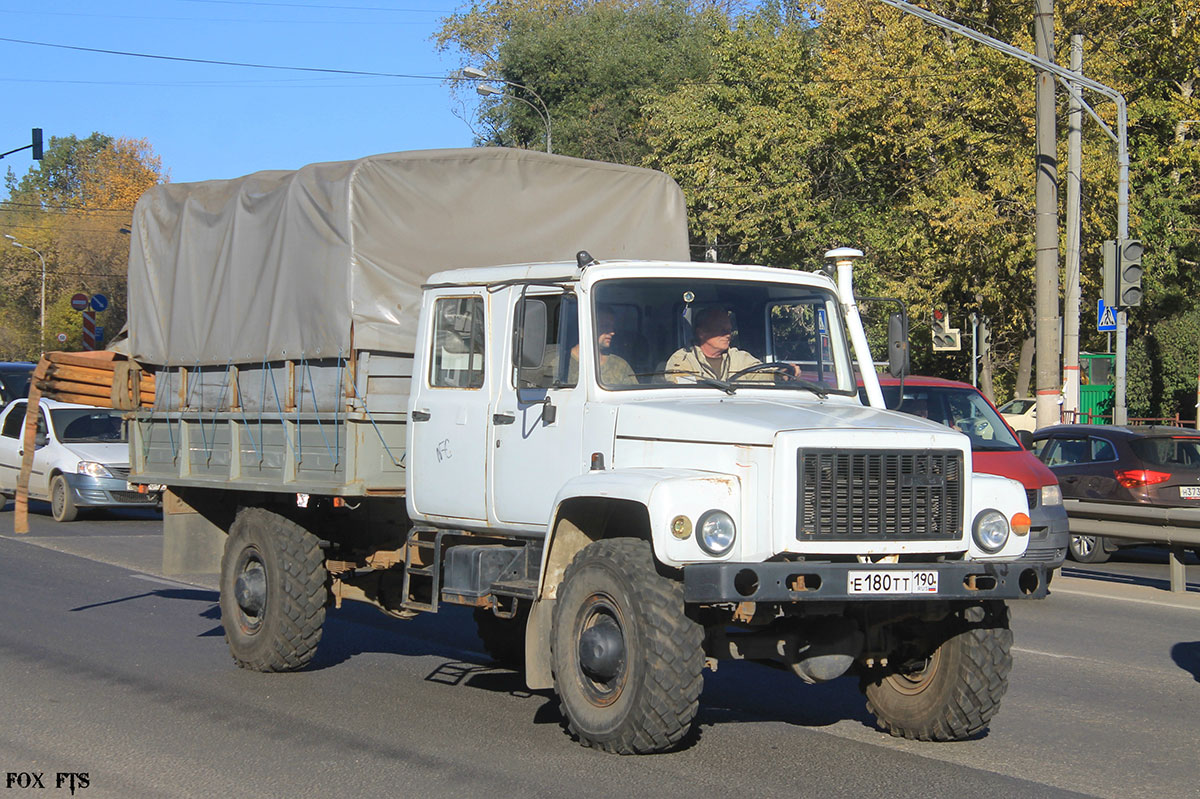 Московская область, № Е 180 ТТ 190 — ГАЗ-33081 «Садко»