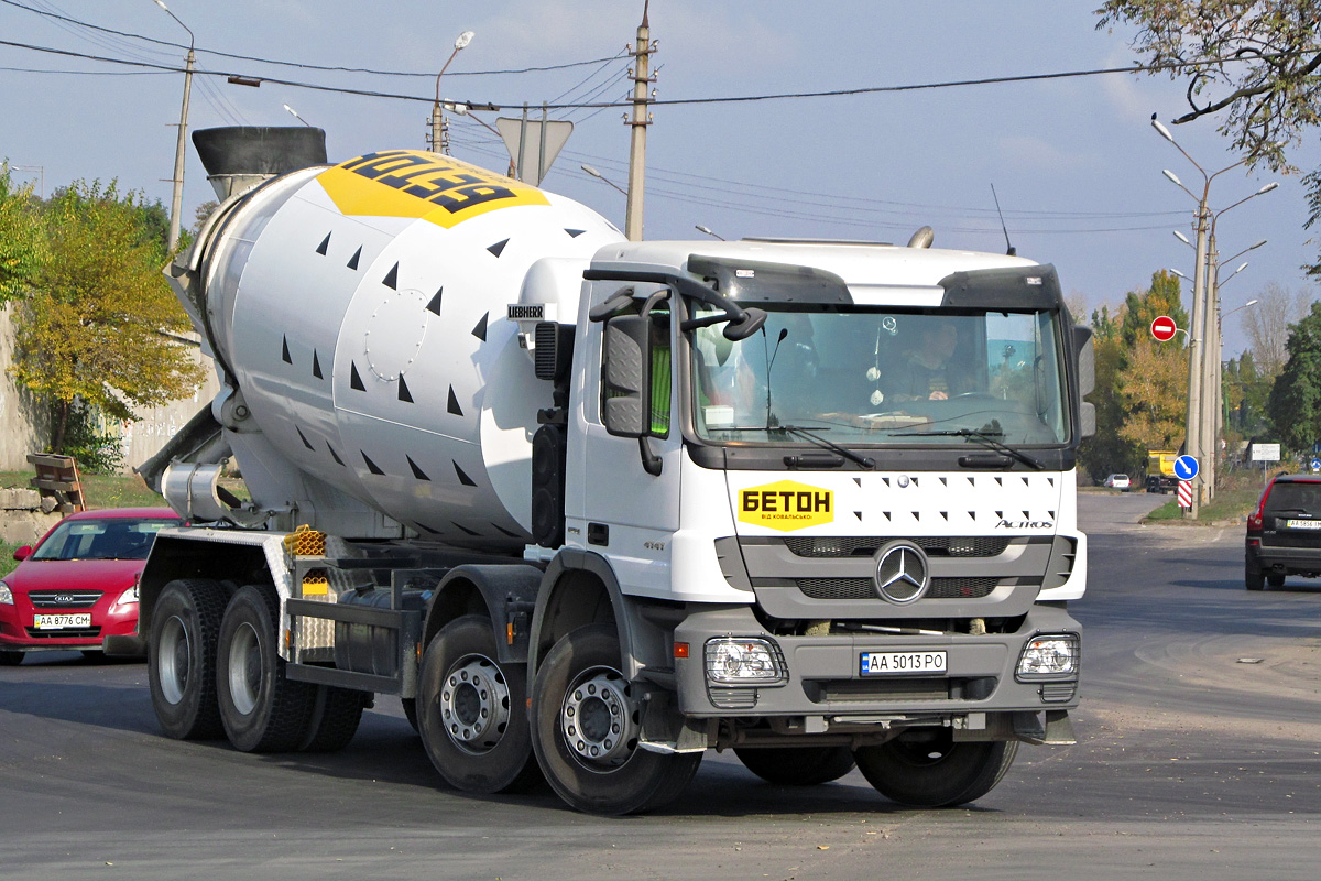 Киев, № АА 5013 РО — Mercedes-Benz Actros ('2009) 4141