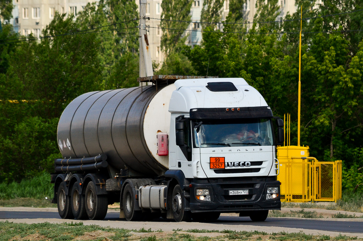 Краснодарский край, № М 368 МУ 123 — IVECO Stralis ('2012)