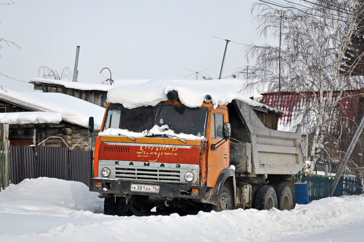 Саха (Якутия), № Х 381 ЕК 14 — КамАЗ-55111 [551110]