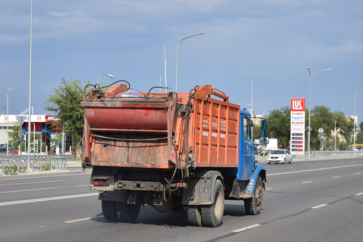 Волгоградская область, № Р 253 УН 34 — ЗИЛ-433362