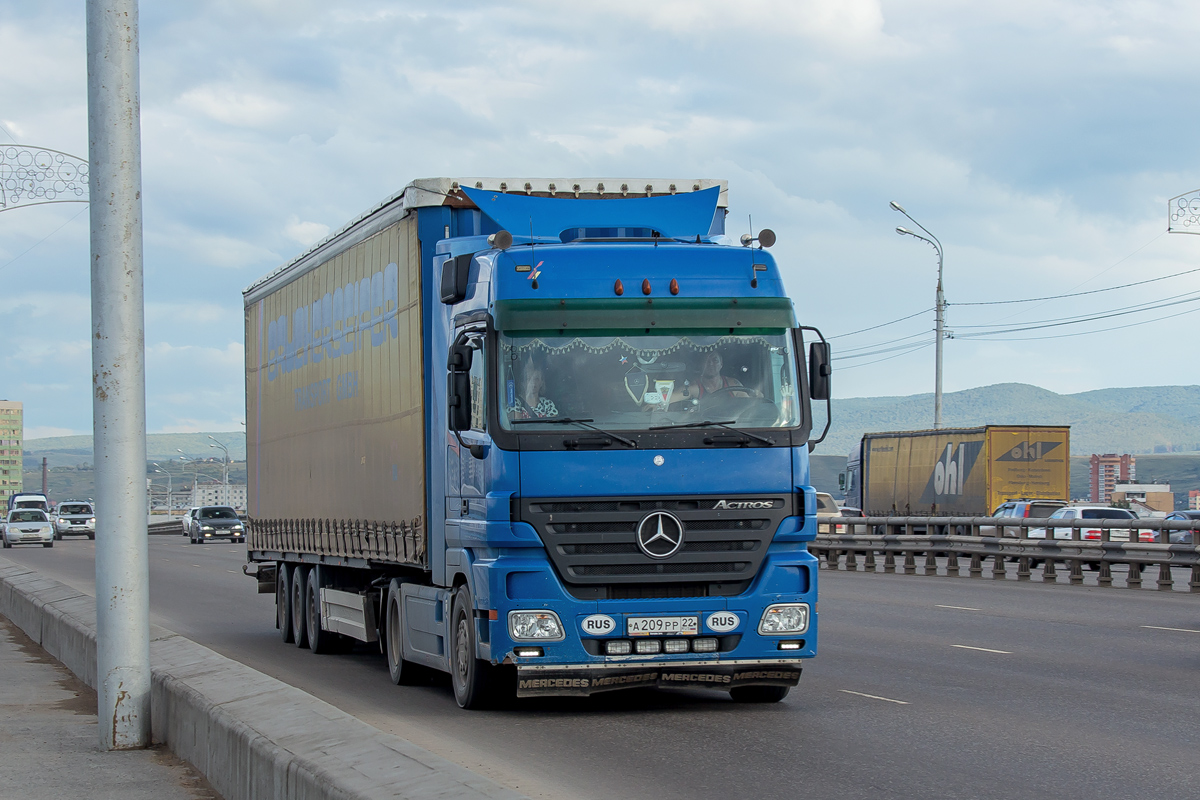 Алтайский край, № А 209 РР 22 — Mercedes-Benz Actros ('2003)