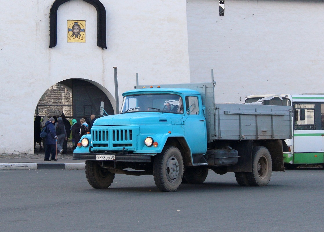 Псковская область, № Х 328 ВО 60 — ЗИЛ-130