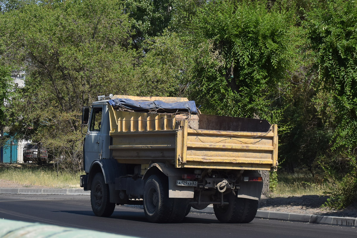 Волгоградская область, № А 529 КВ 61 — МАЗ-5551 [555100]